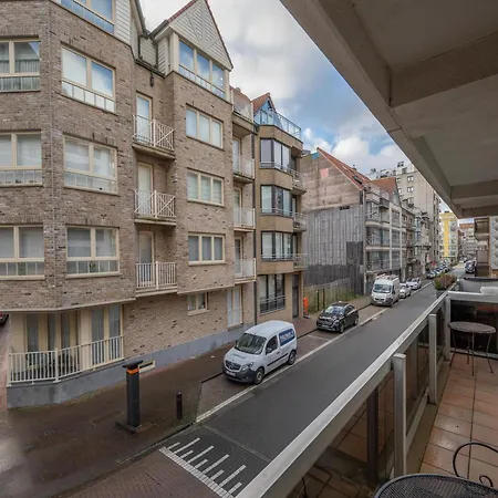 In Heist Near The Apartamento Knokke-Heist